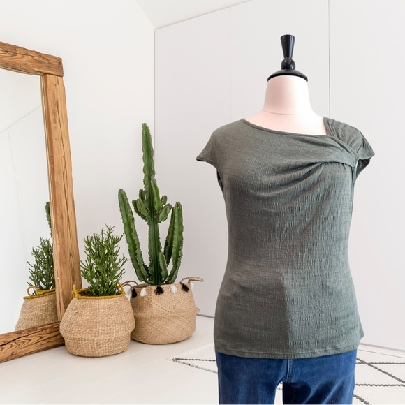 Max Studio Textured Side Gather Top - Picture 1 of 10